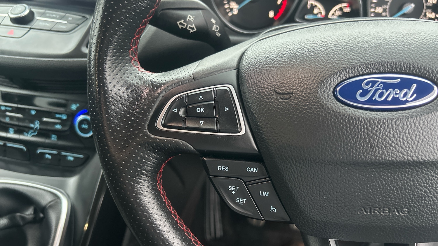 Used Ford Kuga 2019 for sale - 76922343: Photo 29