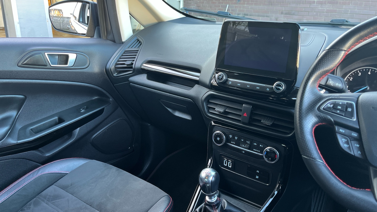 Used Ford Ecosport 2018 for sale - 76877339: Photo 14