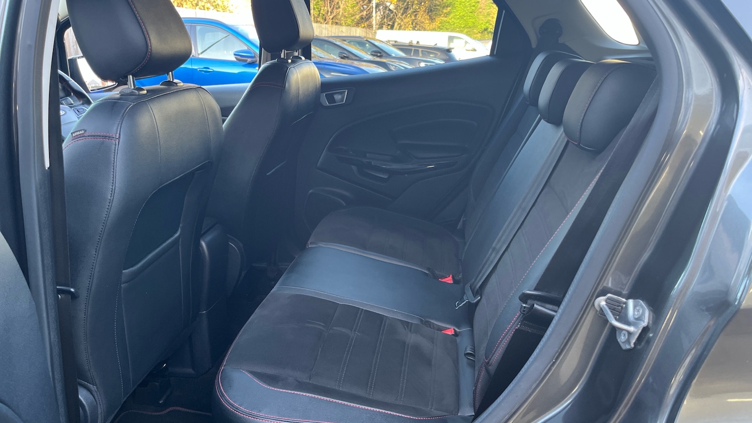 Used Ford Ecosport 2018 for sale - 76877339: Photo 16