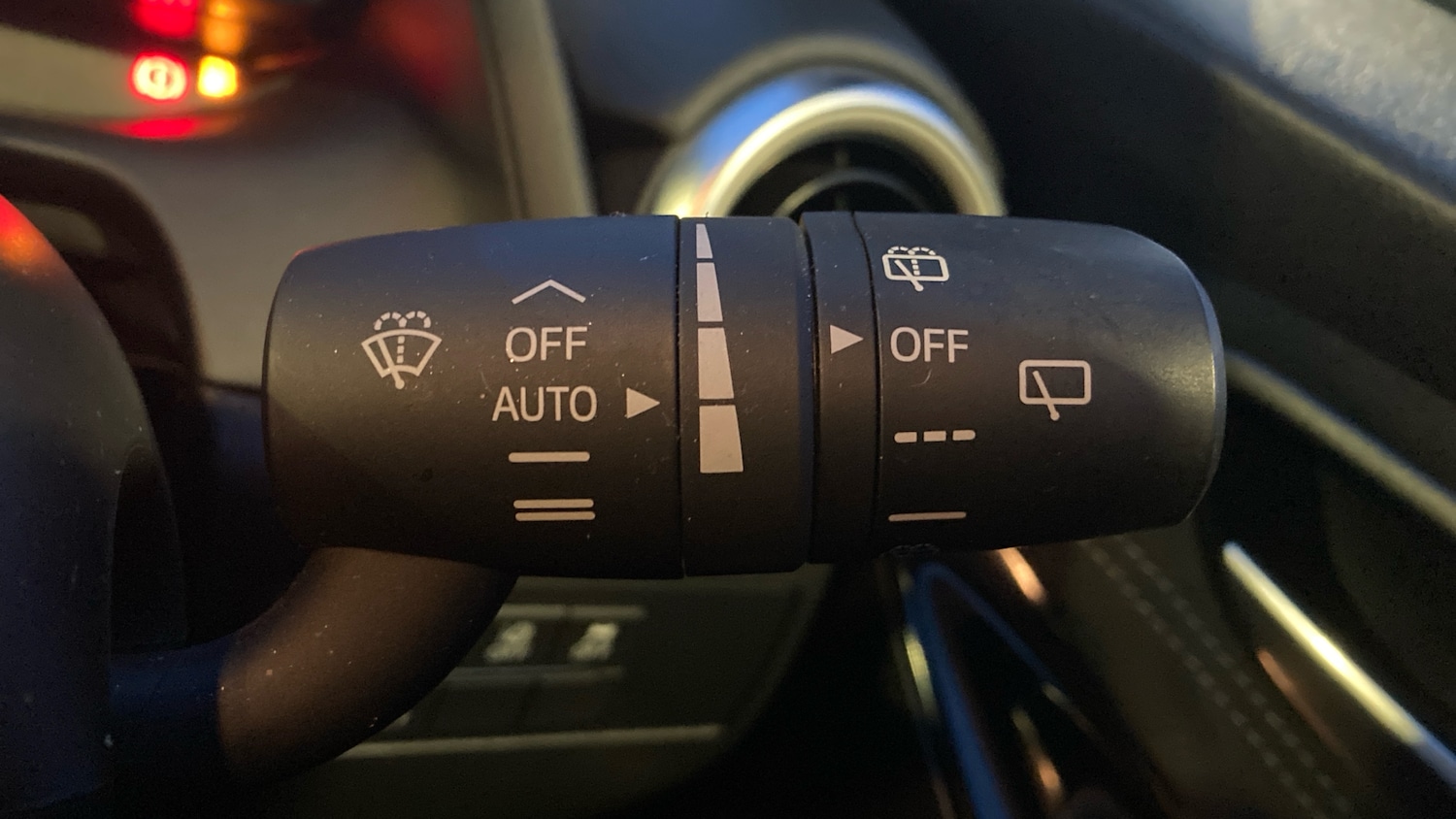 Used Mazda Mazda2 2022 for sale - 77398249: Photo 26