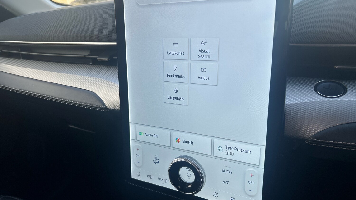 Used Ford Mustang Mach-E 2023 for sale - 77930490: Photo 31