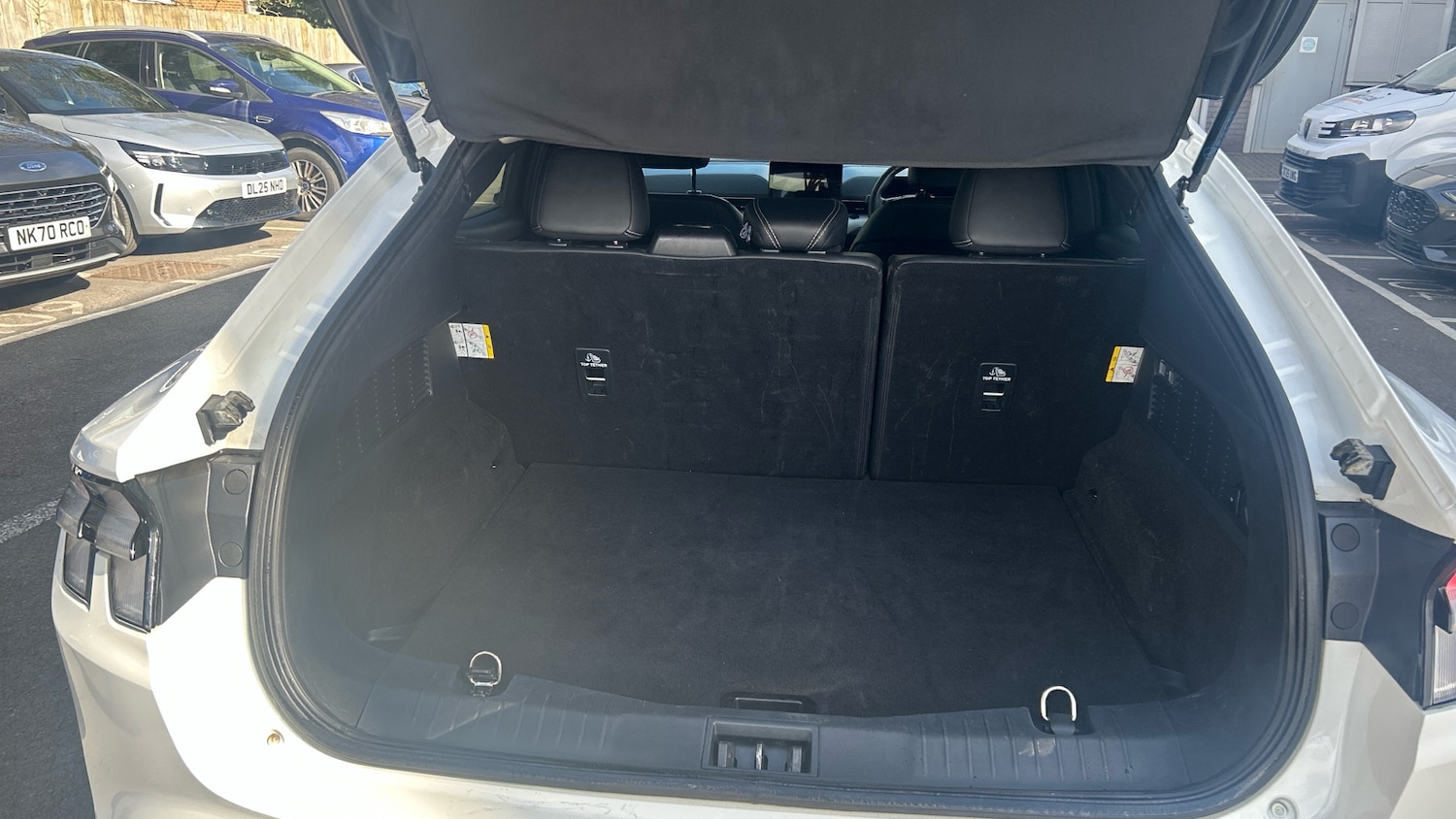 Used Ford Mustang Mach-E 2023 for sale - 77930490: Photo 4