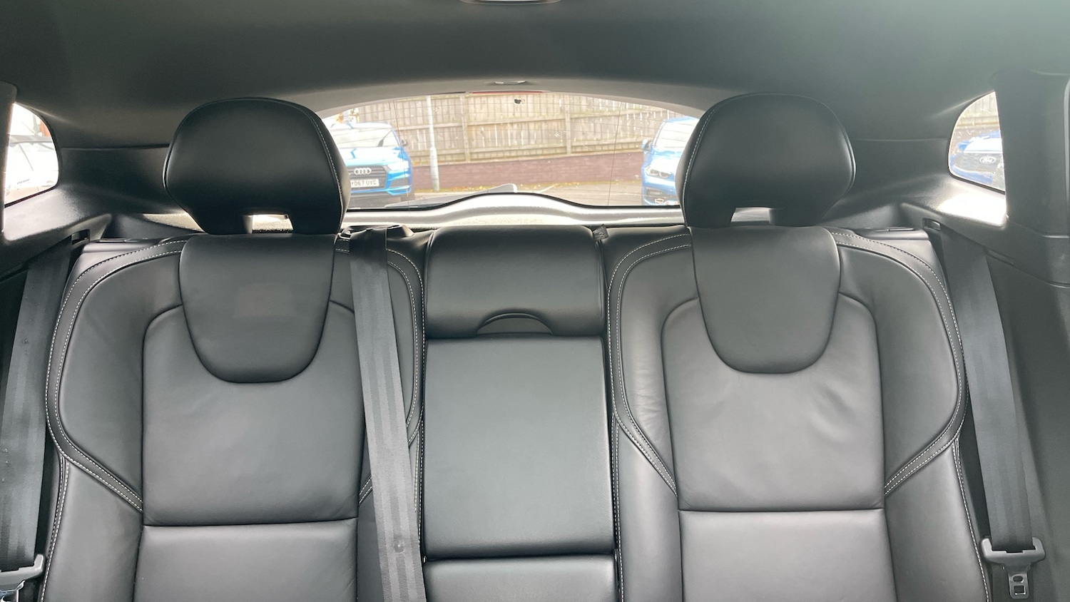Used Volvo V40 2018 for sale - 76127969: Photo 15