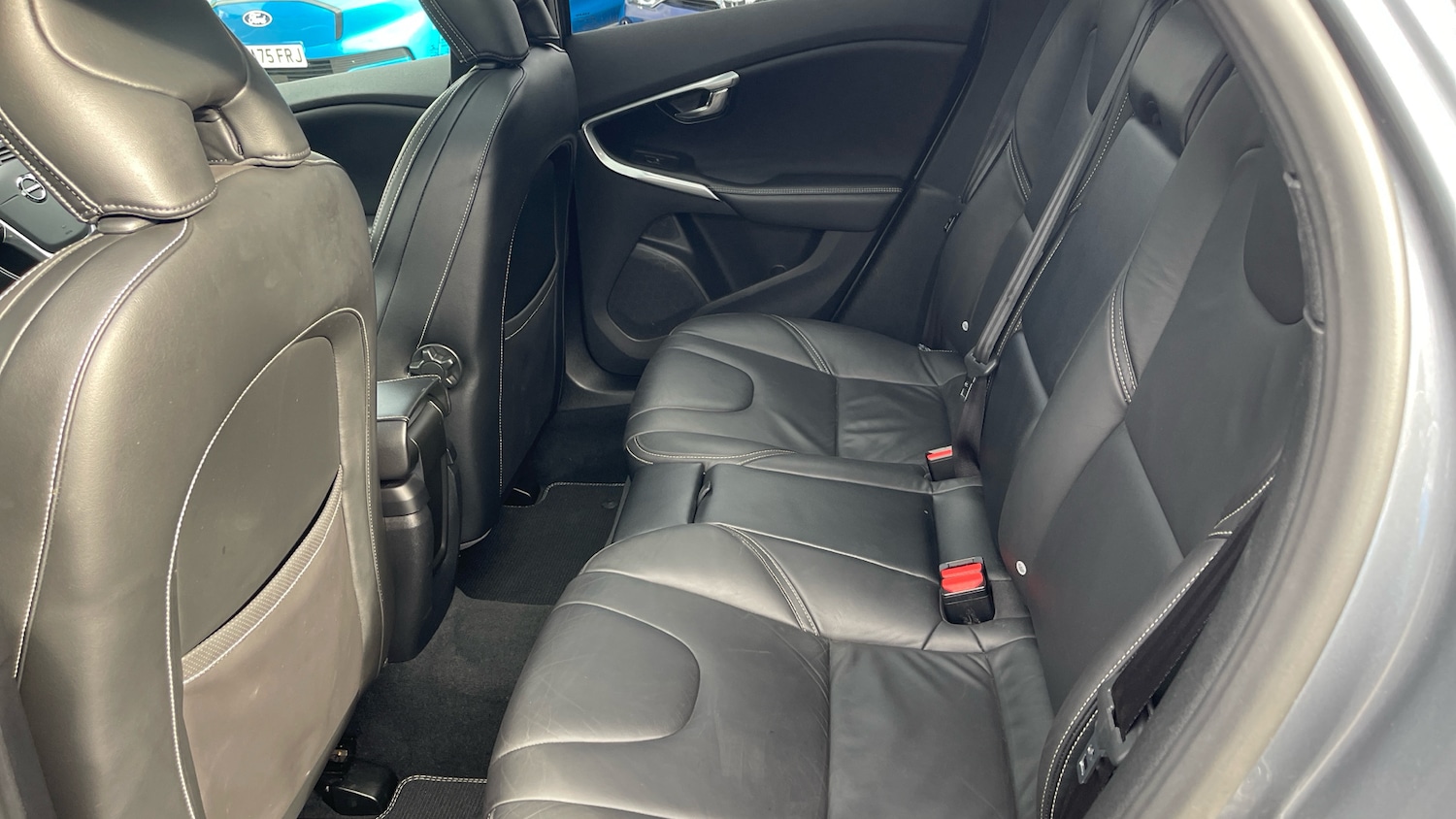 Used Volvo V40 2018 for sale - 76127969: Photo 16