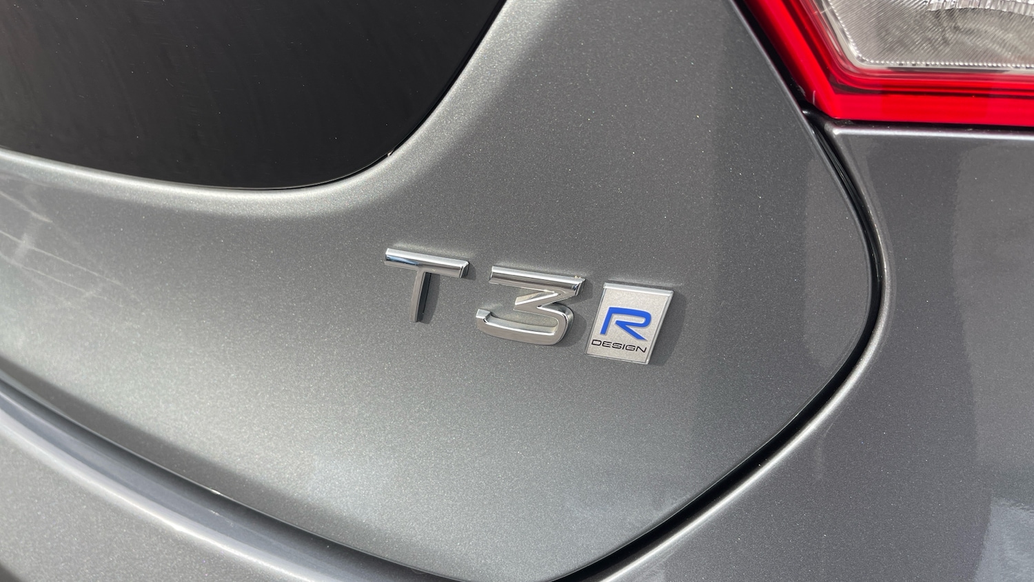 Used Volvo V40 2018 for sale - 76127969: Photo 28