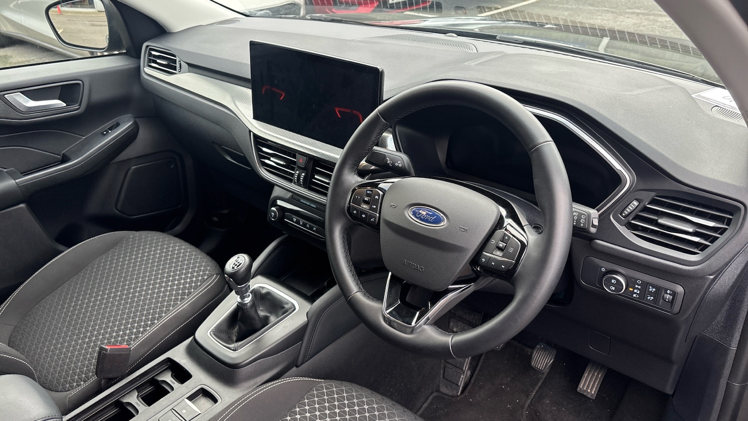 Used Ford Kuga 2025 for sale - 77052960: Photo 11