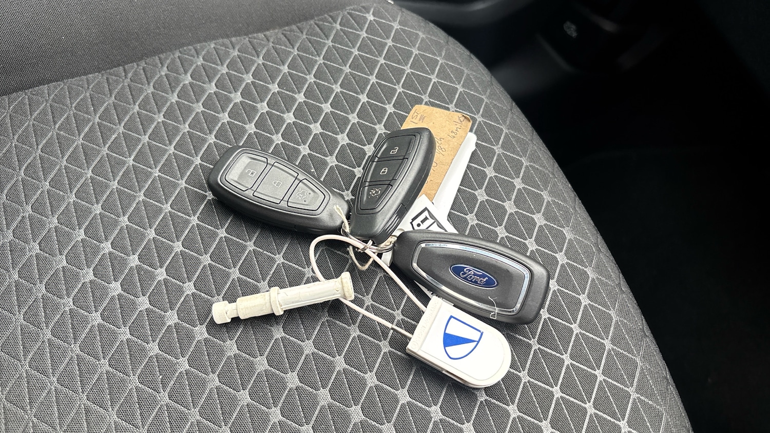 Used Ford Kuga 2025 for sale - 77052960: Photo 19