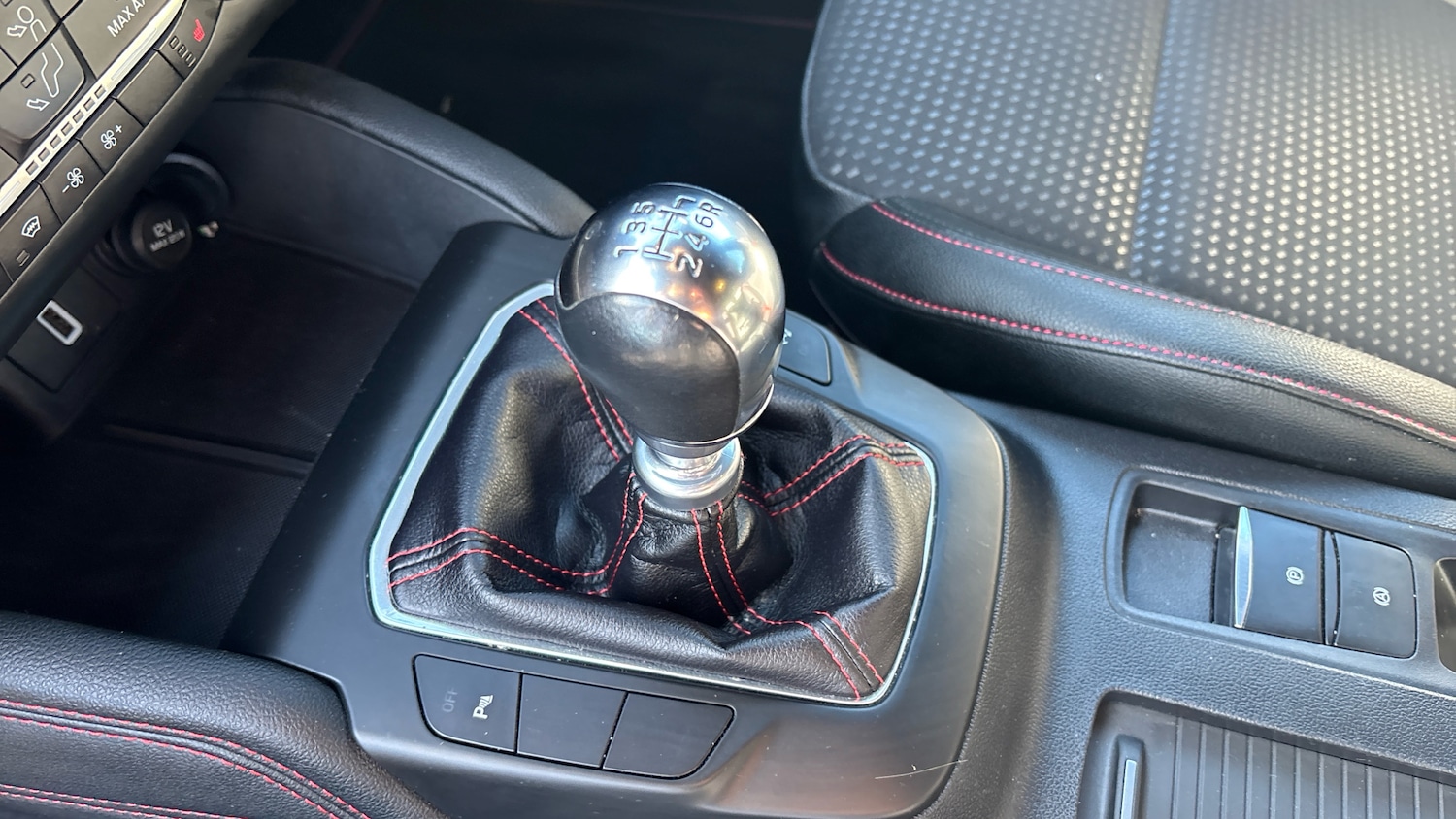 Used Ford Focus 2020 for sale - 77930488: Photo 13