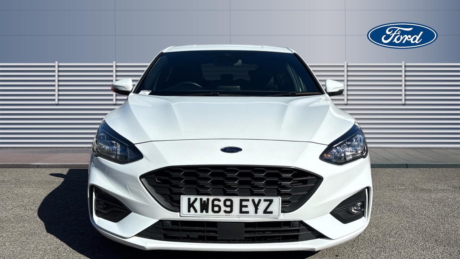 Used Ford Focus 2020 for sale - 77930488: Photo 3