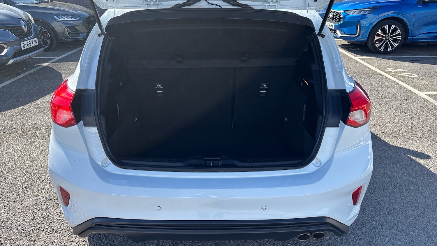 Used Ford Focus 2020 for sale - 77930488: Photo 4