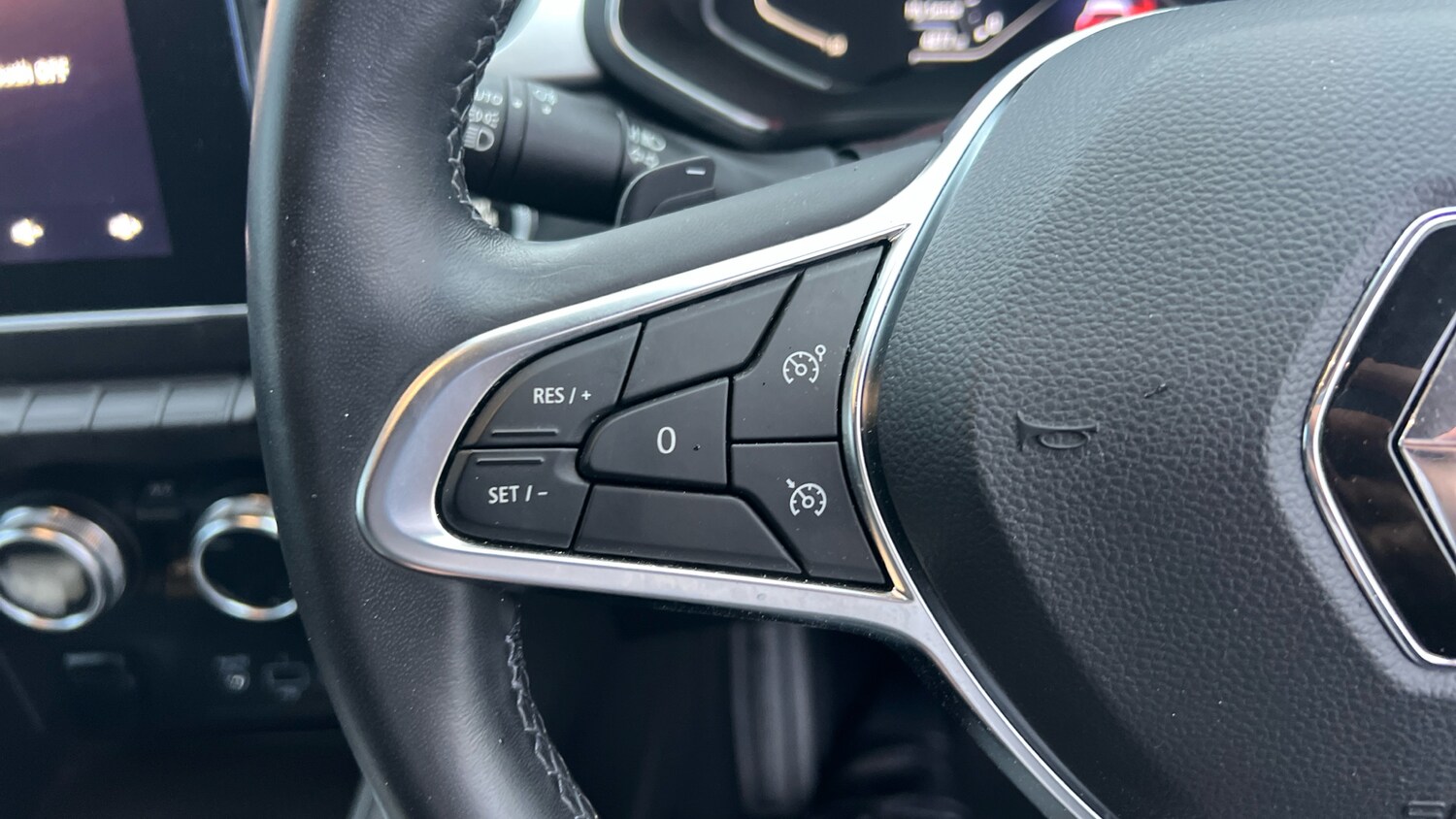 Used Renault Captur 2020 for sale - 77366059: Photo 9