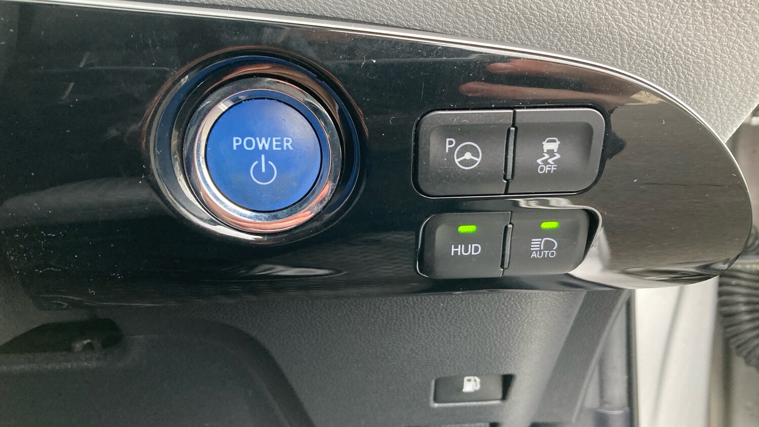 Used Toyota Prius 2018 for sale - 77363256: Photo 33