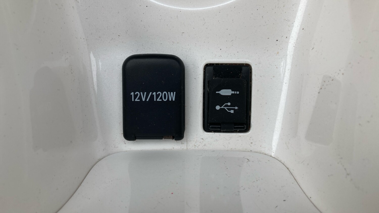 Used Toyota Prius 2018 for sale - 77363256: Photo 43