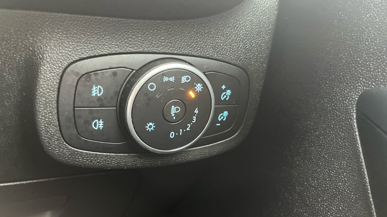 Used Ford Fiesta 2019 for sale - 77851192: Photo 29