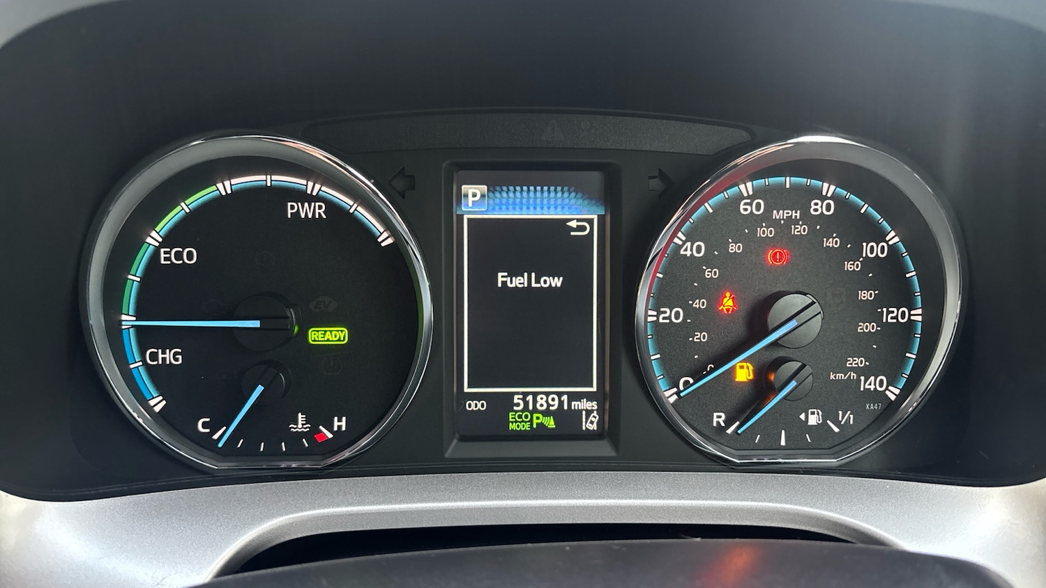 Used Toyota RAV4 2017 for sale - 77048010: Photo 18