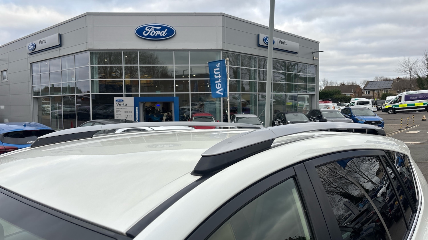 Used Toyota RAV4 2017 for sale - 77048010: Photo 24