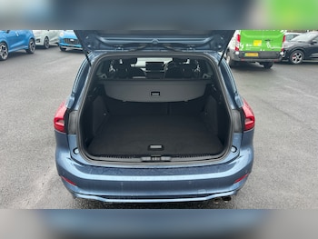 Used Ford Focus 2023 for sale - 77789052: Photo