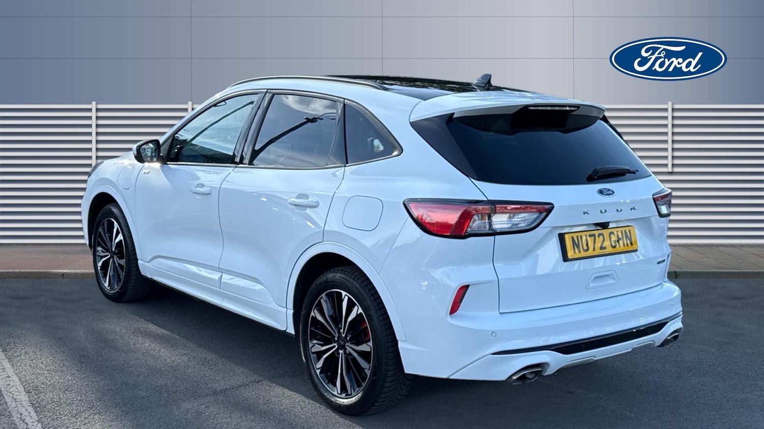 Used Ford Kuga 2023 for sale - 76287821: Photo 2