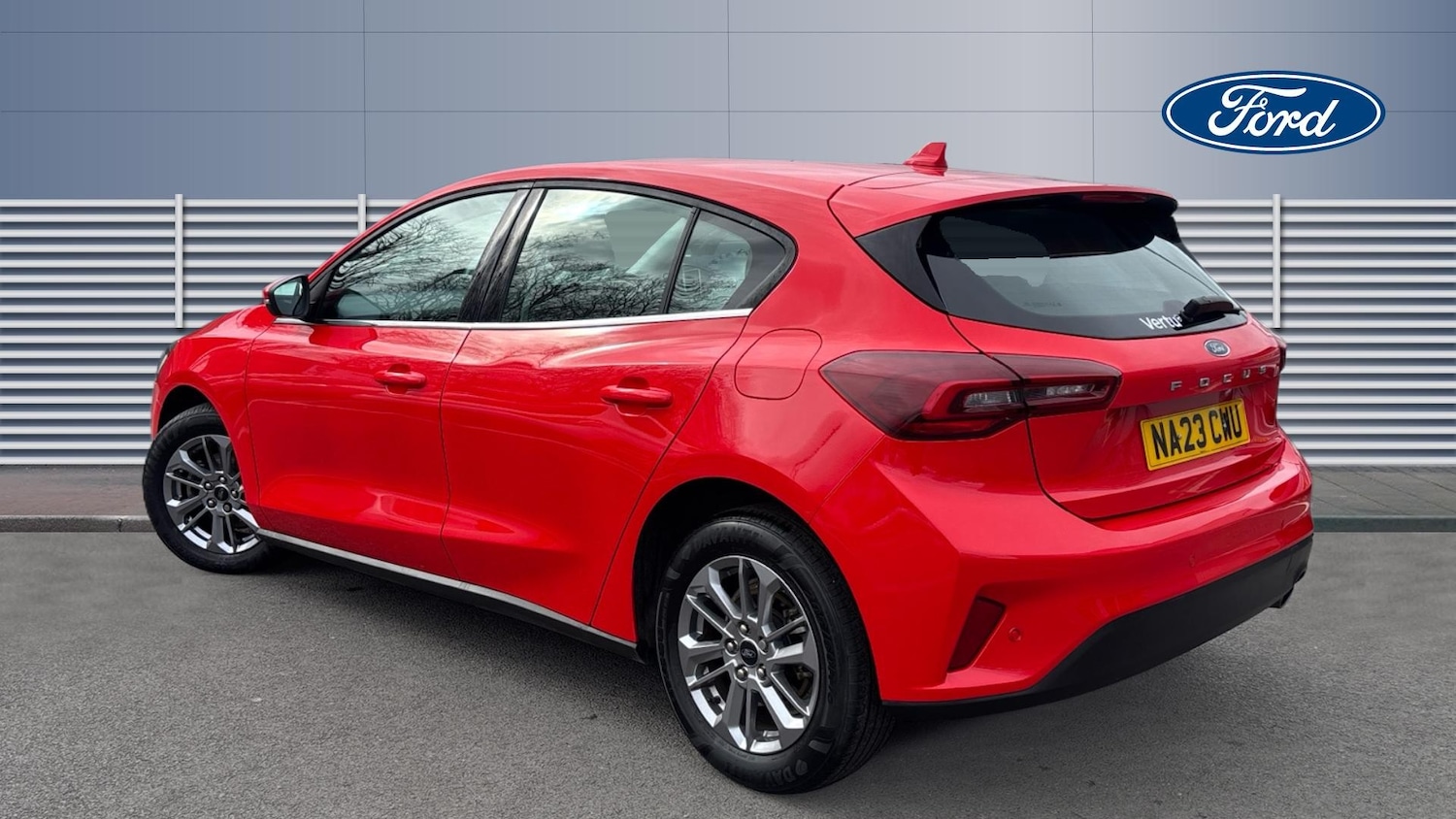 Used Ford Focus 2023 for sale - 77915846: Photo 2