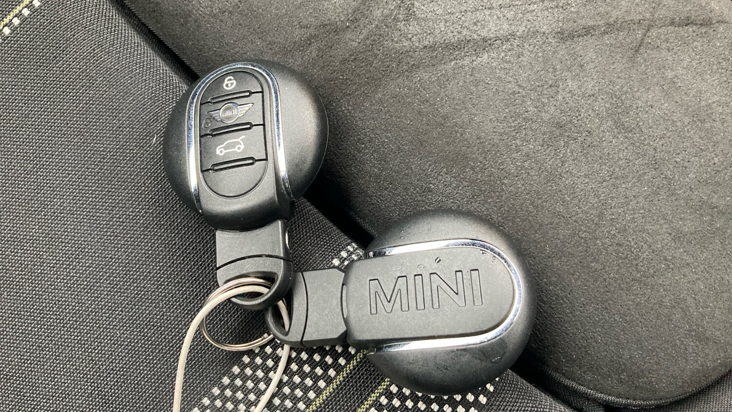 Used MINI Convertible 2020 for sale - 77519735: Photo 20