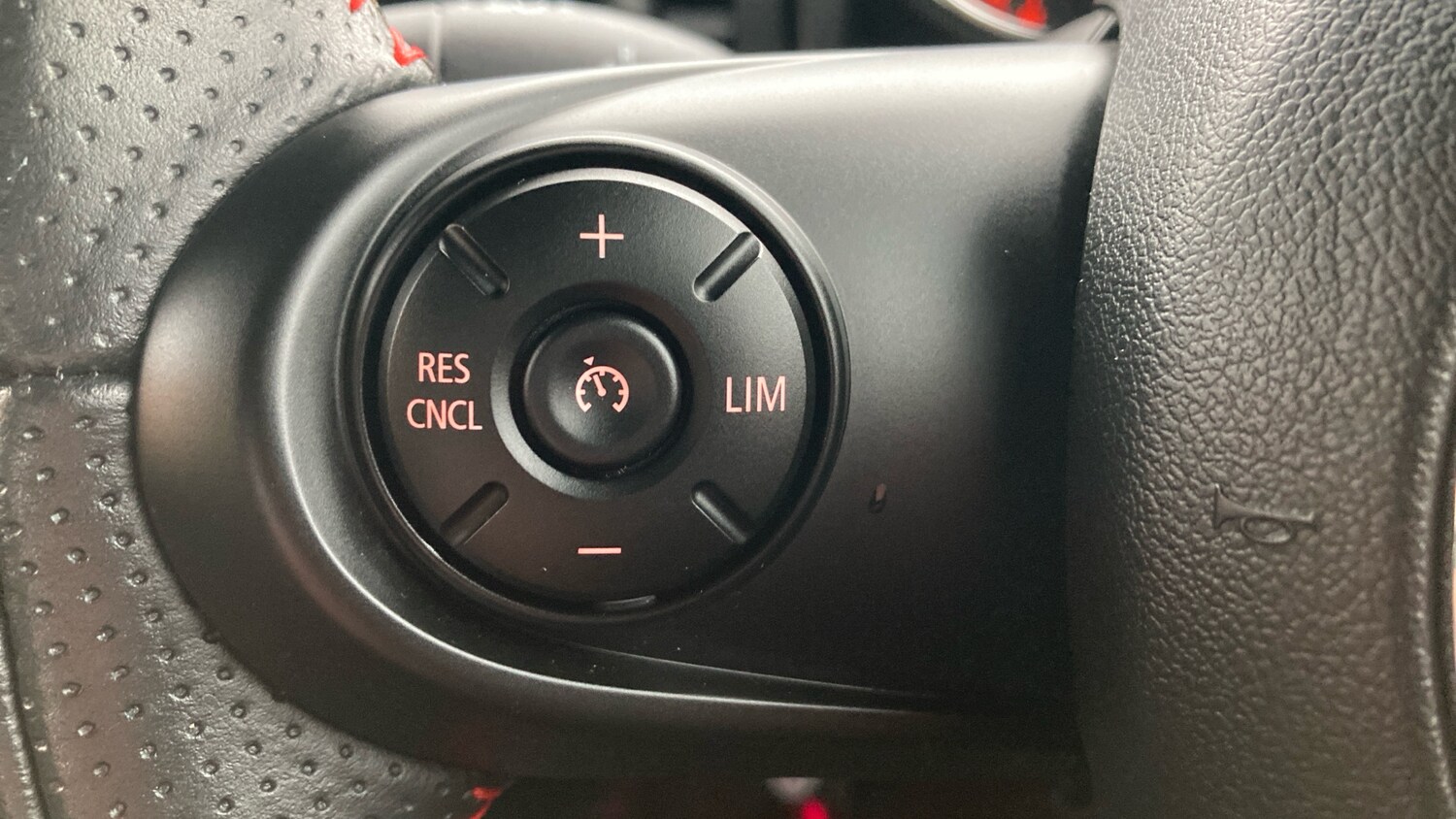 Used MINI Convertible 2020 for sale - 77519735: Photo 22