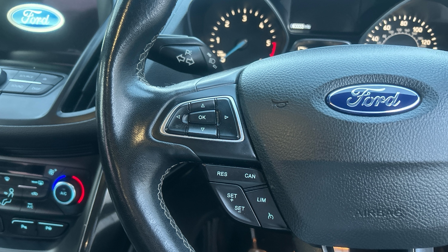 Used Ford Kuga 2017 for sale - 77147865: Photo 30