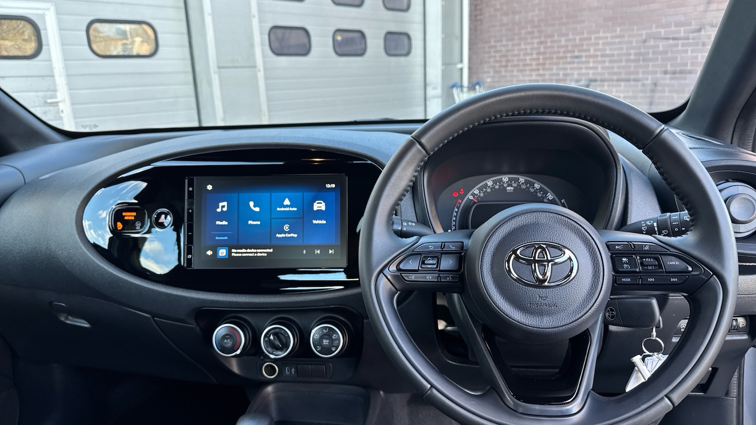 Used Toyota Aygo X 2024 for sale - 76384906: Photo 10