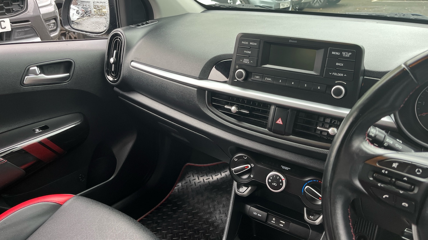 Used Kia Picanto 2017 for sale - 76684759: Photo 14