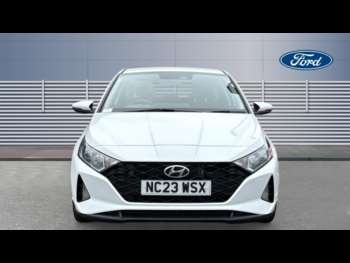 Used Hyundai i20 2023 for sale - 75373612: Photo