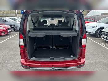 Used Ford Tourneo Connect 2023 for sale - 78939421: Photo