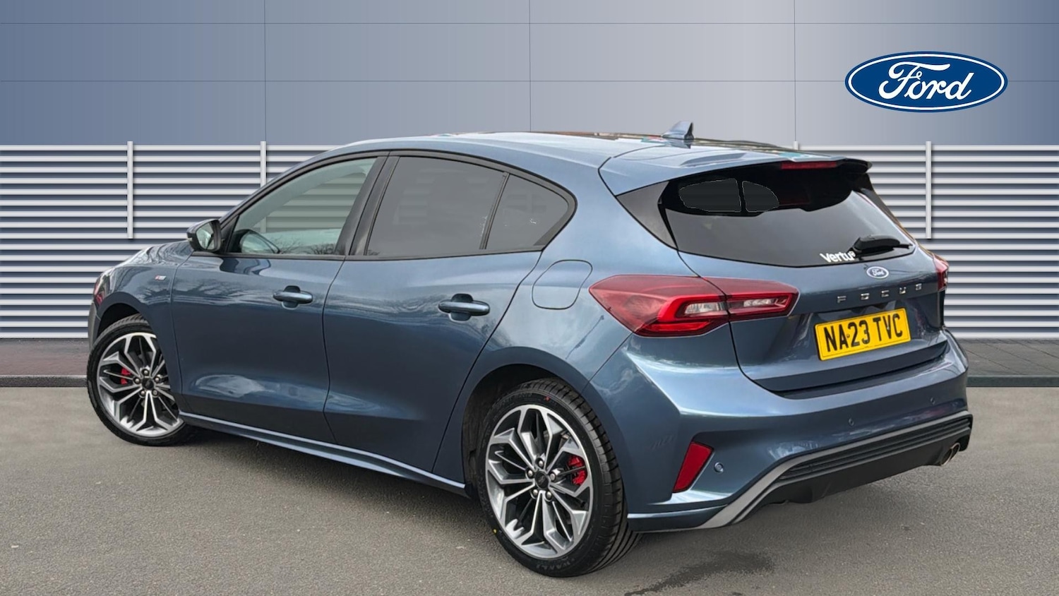 Used Ford Focus 2023 for sale - 78107235: Photo 2