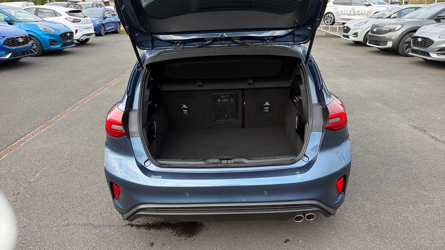 Used Ford Focus 2023 for sale - 78107235: Photo 4