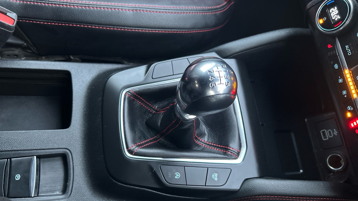 Used Ford Kuga 2022 for sale - 77147864: Photo 13