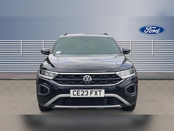 Used Volkswagen T-Roc 2023 for sale - 78484690: Photo