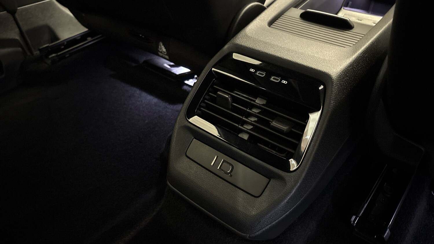 Used Volkswagen ID.4 2022 for sale - 77366096: Photo 40