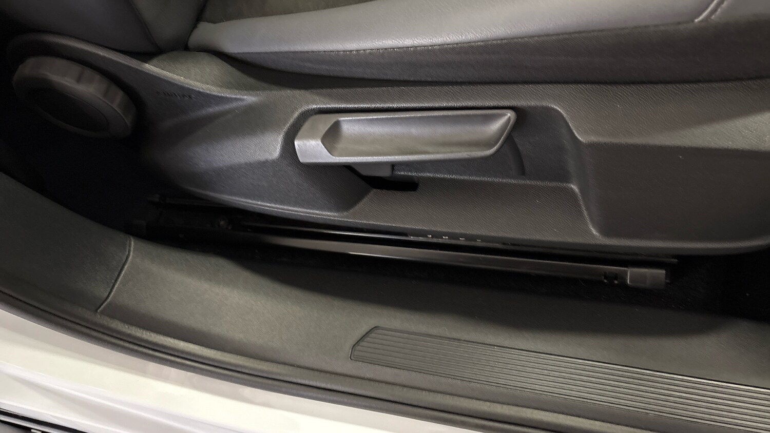 Used Volkswagen ID.4 2022 for sale - 77366096: Photo 65