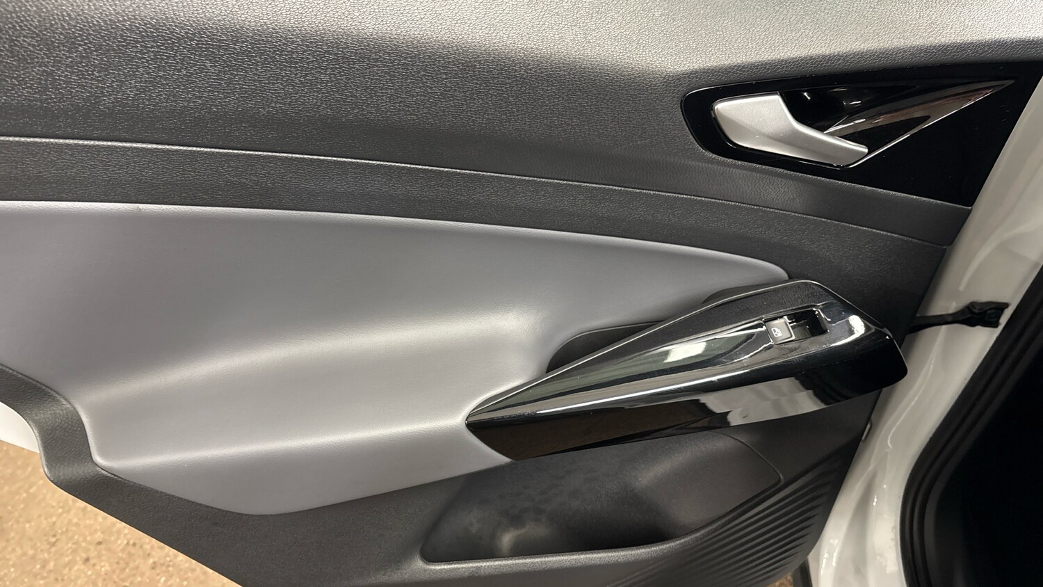 Used Volkswagen ID.4 2022 for sale - 77366096: Photo 81