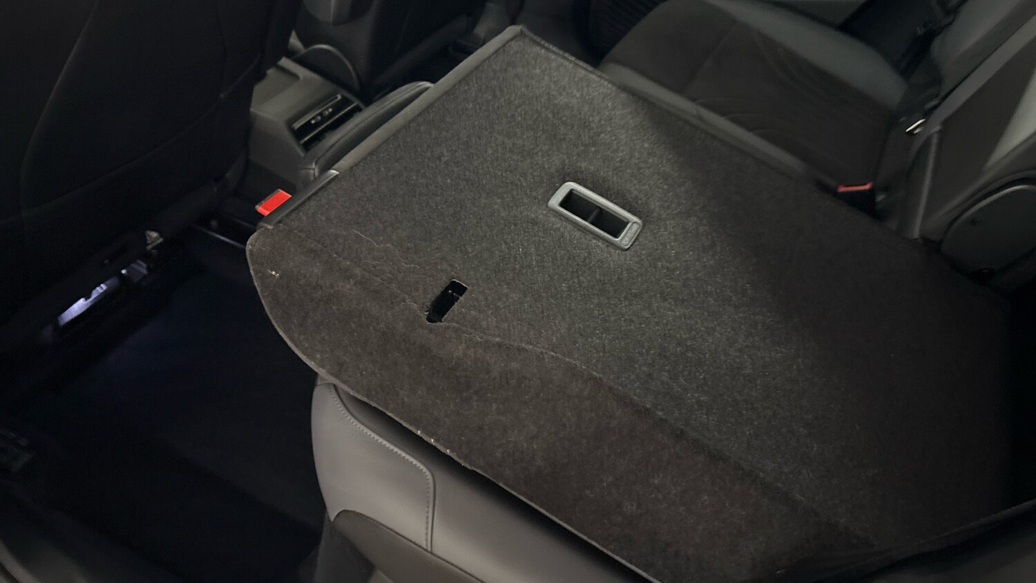 Used Volkswagen ID.4 2022 for sale - 77366096: Photo 85