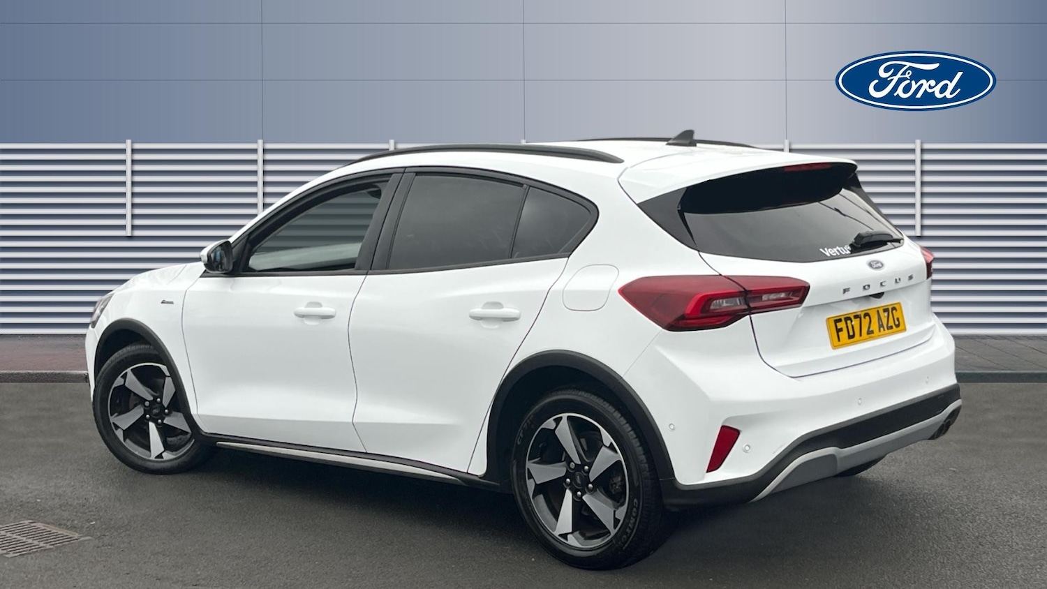 Used Ford Focus 2023 for sale - 77789051: Photo 2