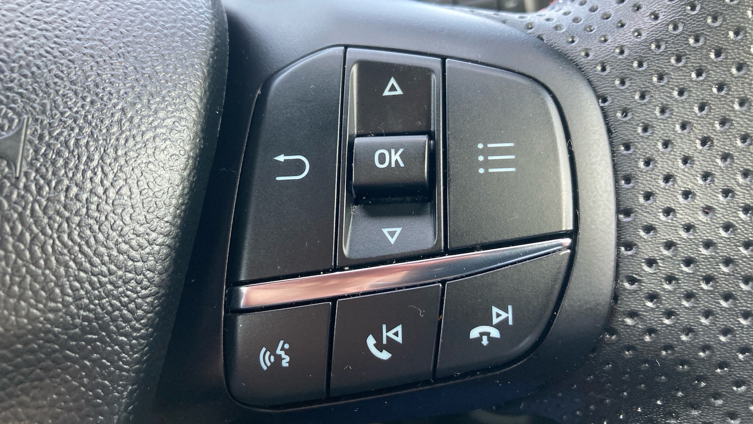 Used Ford Puma 2023 for sale - 76393921: Photo 26