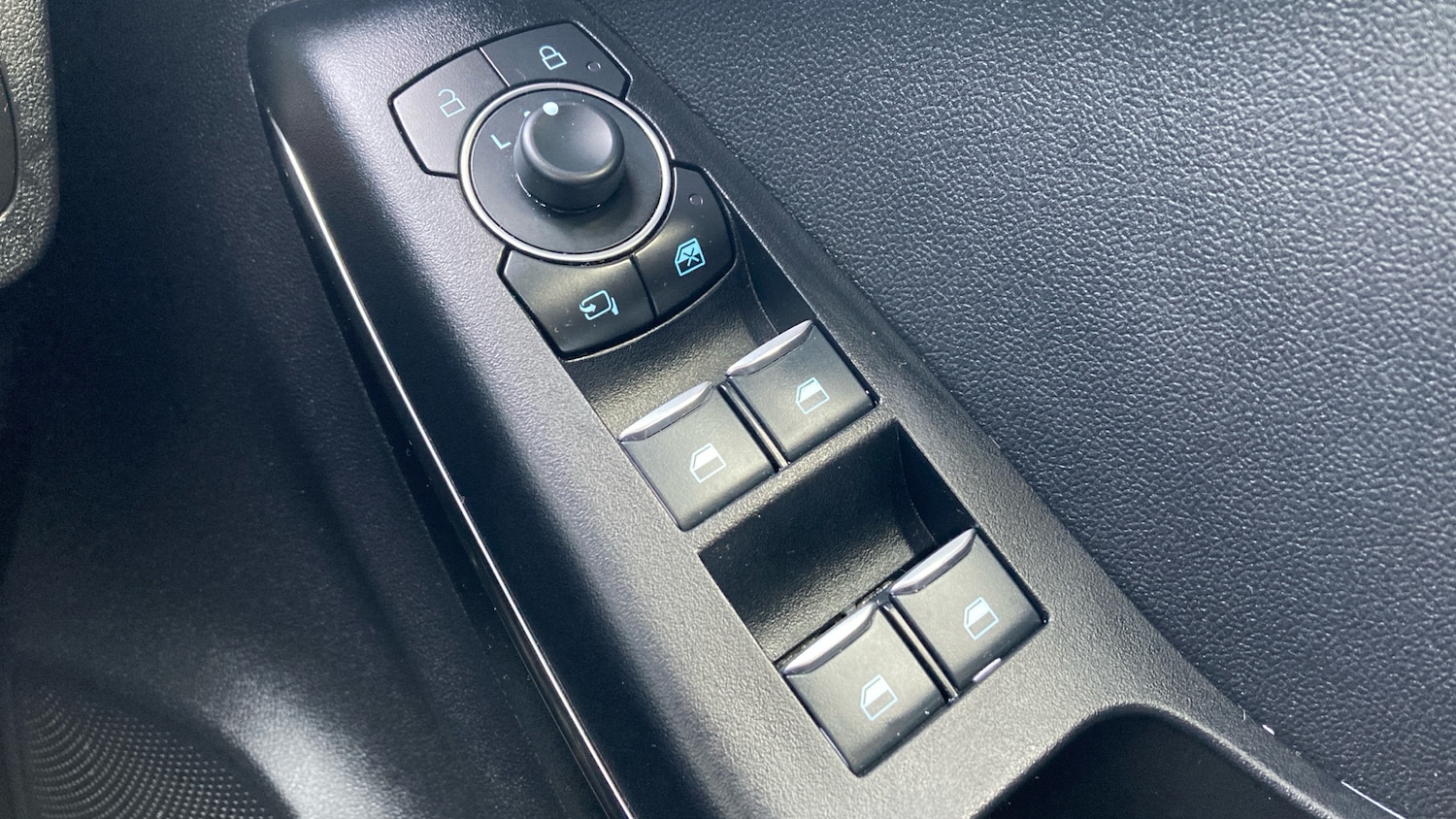 Used Ford Puma 2023 for sale - 76393921: Photo 29