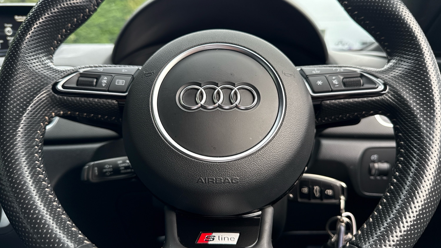 Used Audi Q3 2017 for sale - 76115808: Photo 23