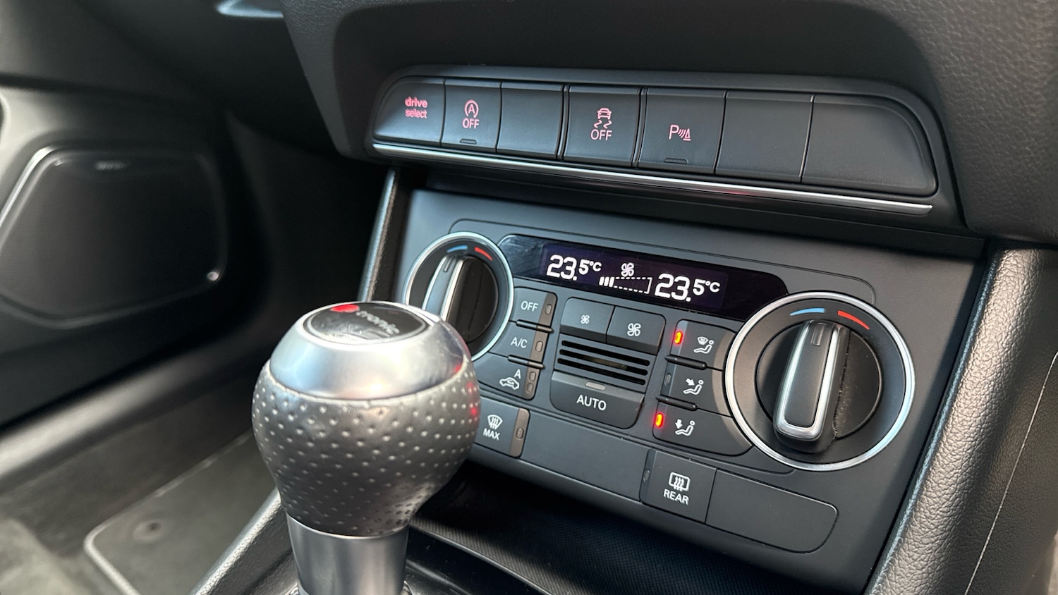 Used Audi Q3 2017 for sale - 76115808: Photo 26