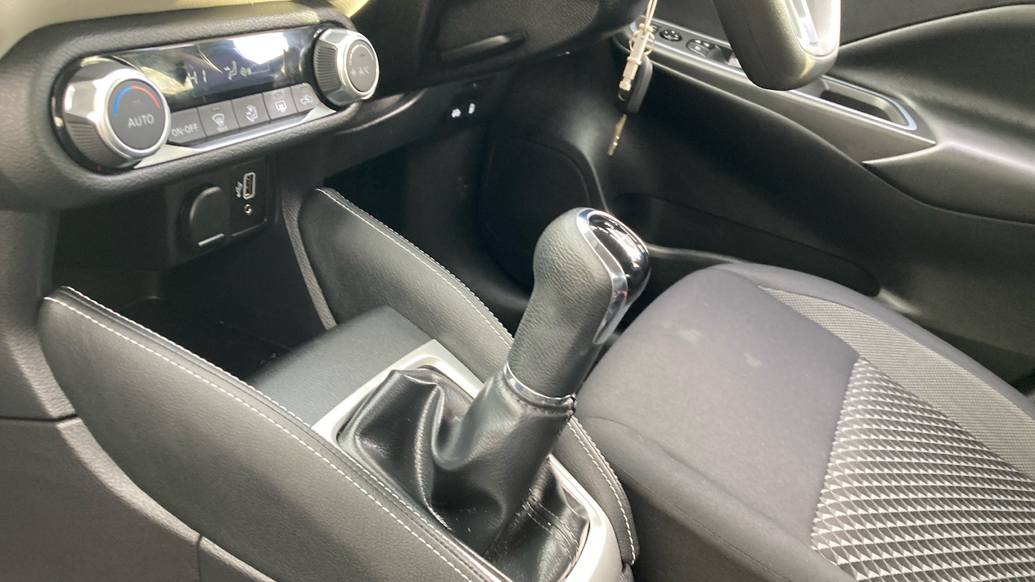 Used Nissan Micra 2022 for sale - 77220241: Photo 13