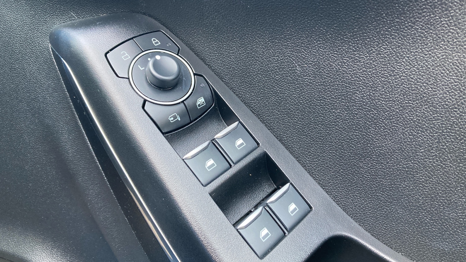 Used Ford Puma 2023 for sale - 76531303: Photo 30