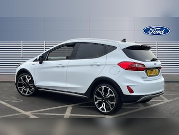 Used Ford Fiesta 2020 for sale - 77220230: Photo