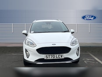 Used Ford Fiesta 2020 for sale - 77220230: Photo