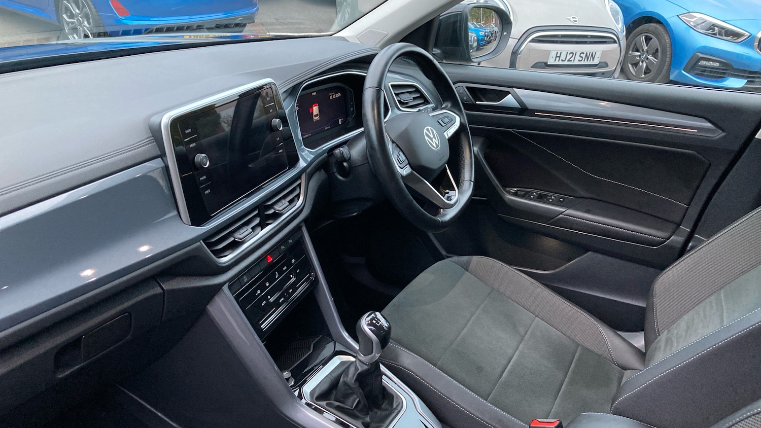 Used Volkswagen T-Roc 2022 for sale - 76287822: Photo 9