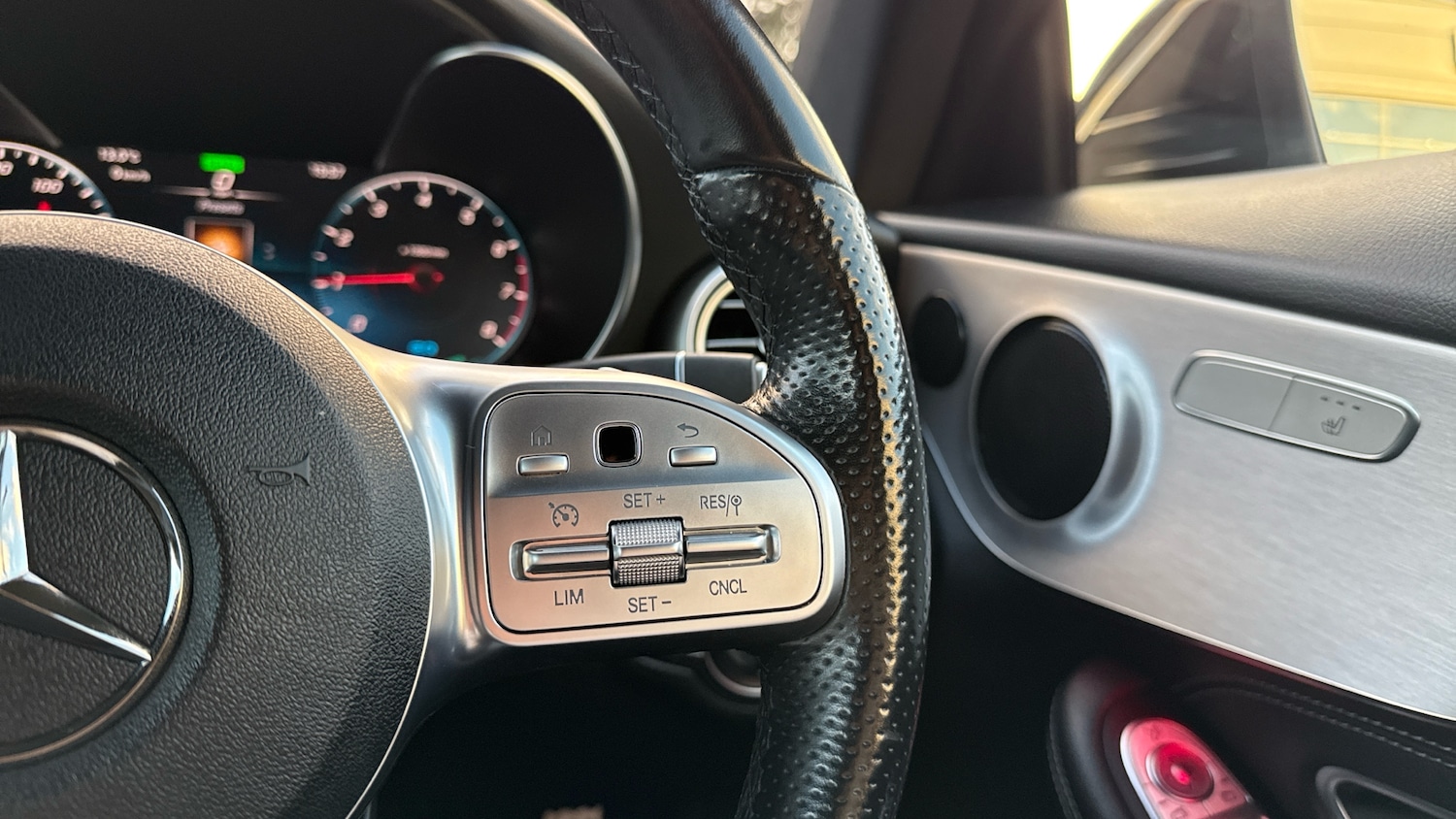 Used Mercedes-Benz C Class 2020 for sale - 76403151: Photo 22