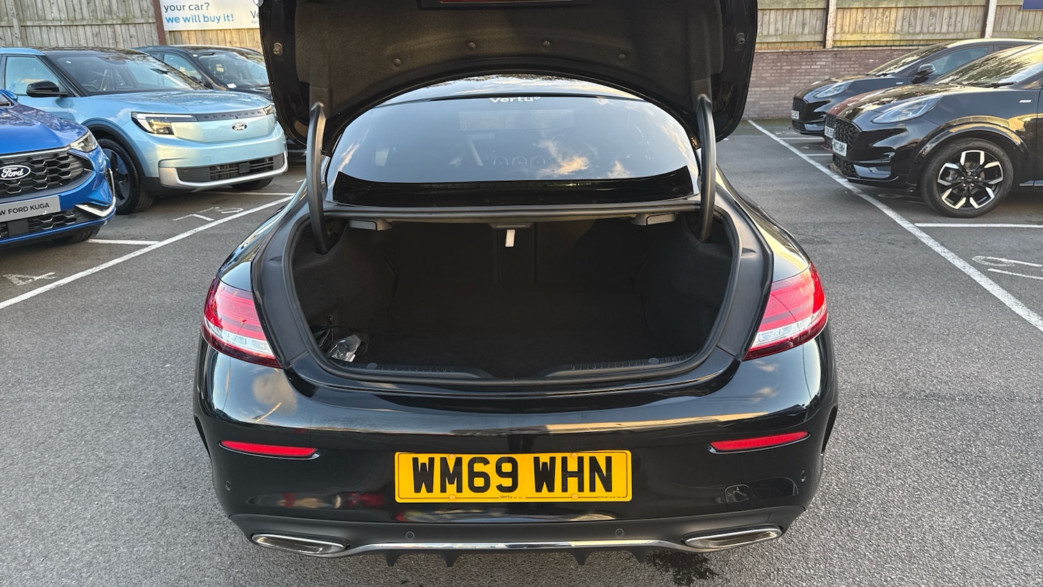 Used Mercedes-Benz C Class 2020 for sale - 76403151: Photo 4